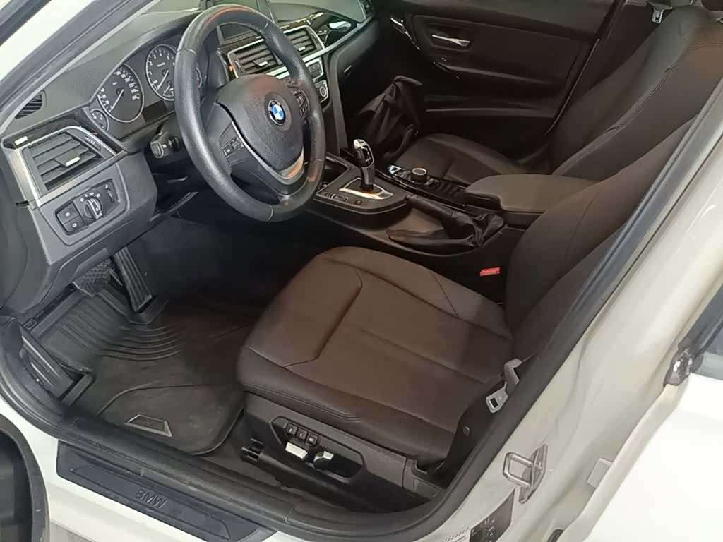 BMW 3 Series, 2016 15