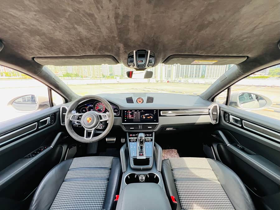 Porsche Cayenne 2022, фото 7