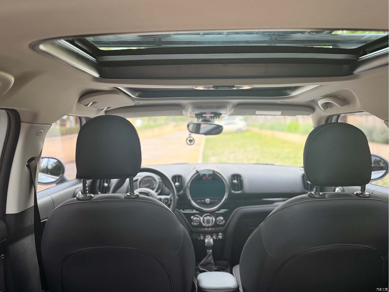 Mini Countryman, 2019 14