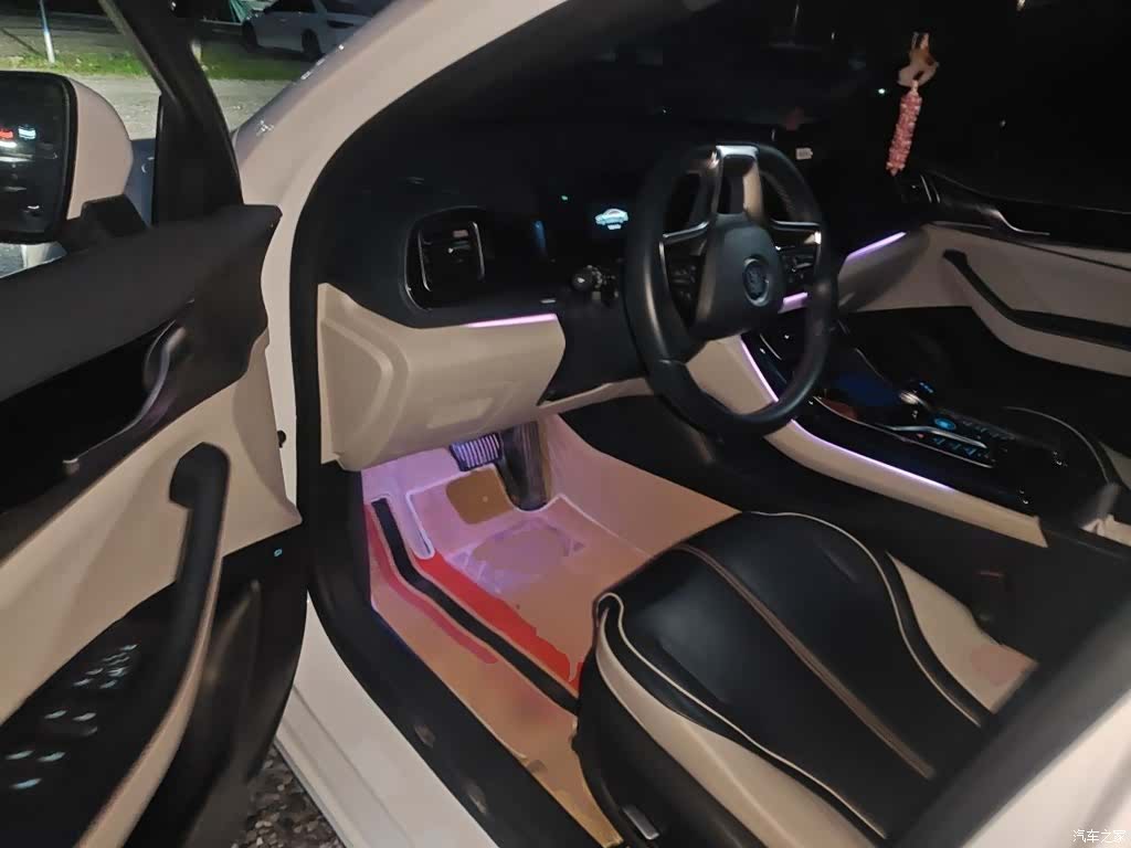 BYD Qin, 2023 17