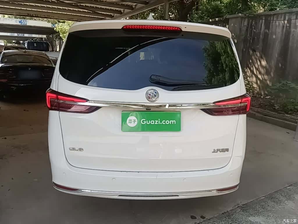 Buick GL8, 2024 4