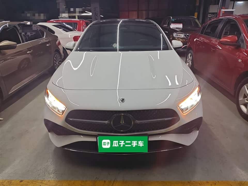 Mercedes-Benz Class A Mercedes-Benz Class A
