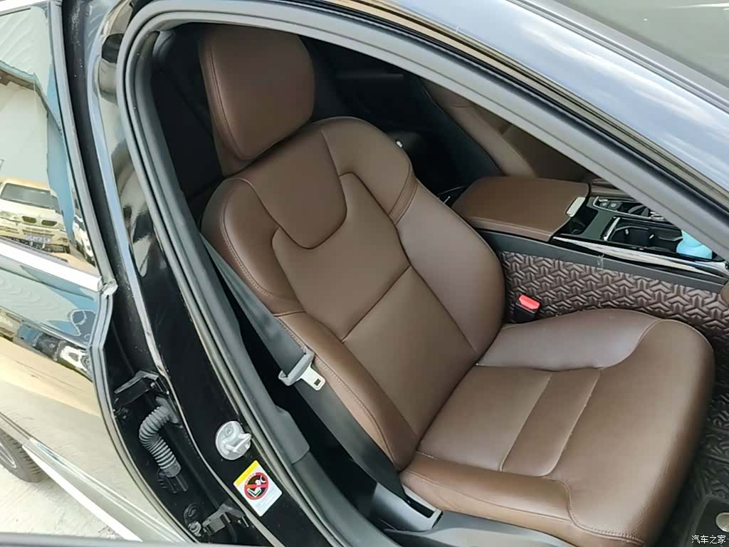 Volvo S90, 2023 20