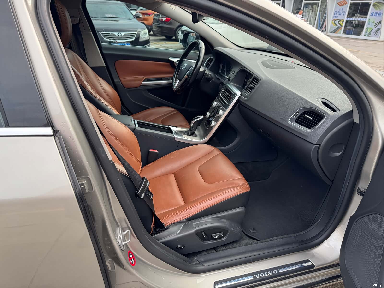 Volvo S60, 2015 9