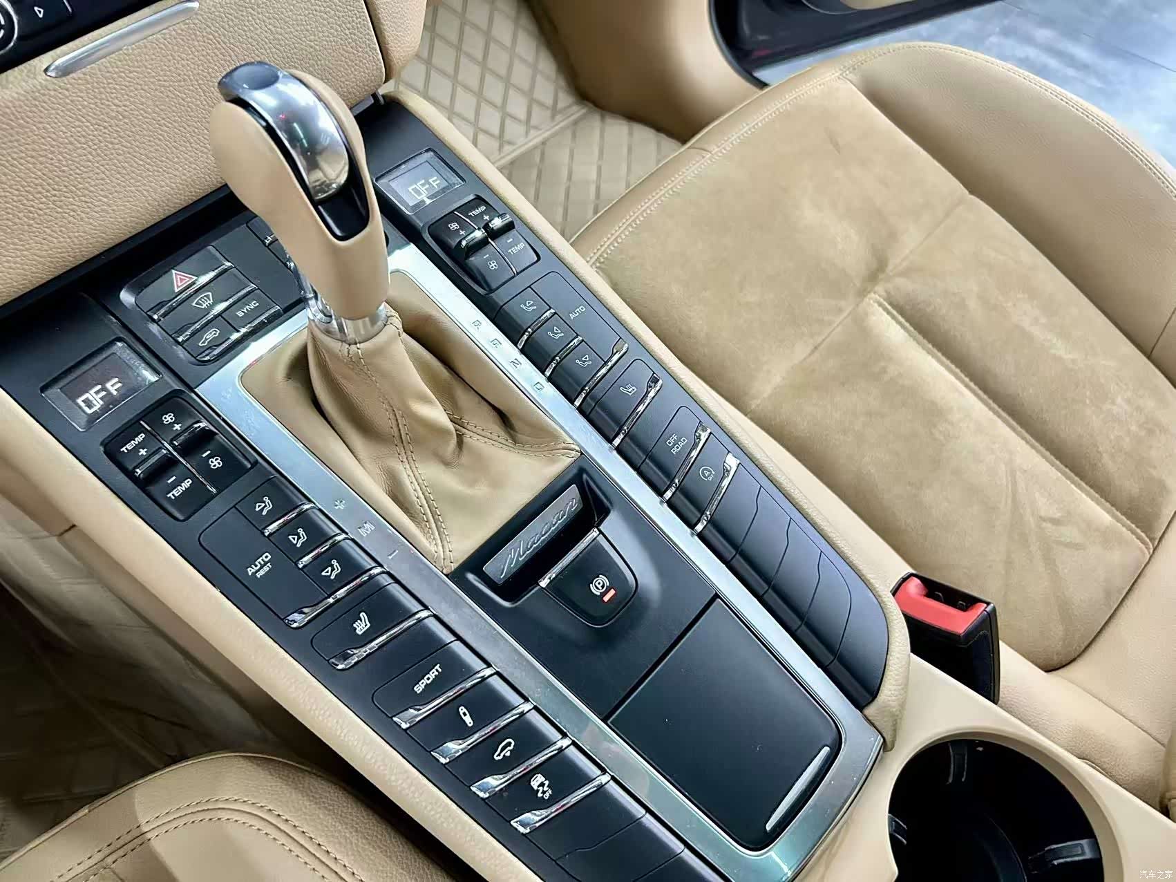 Porsche Macan, 2015 8