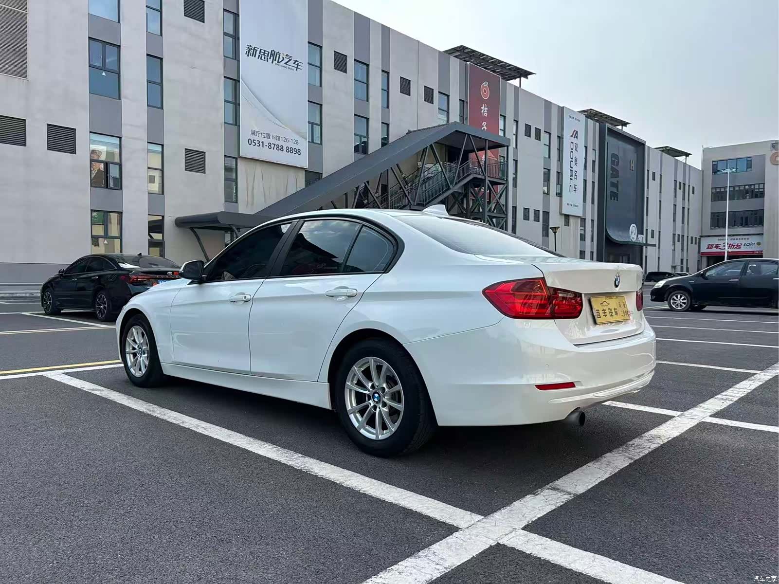 BMW 3 Series, 2015 14