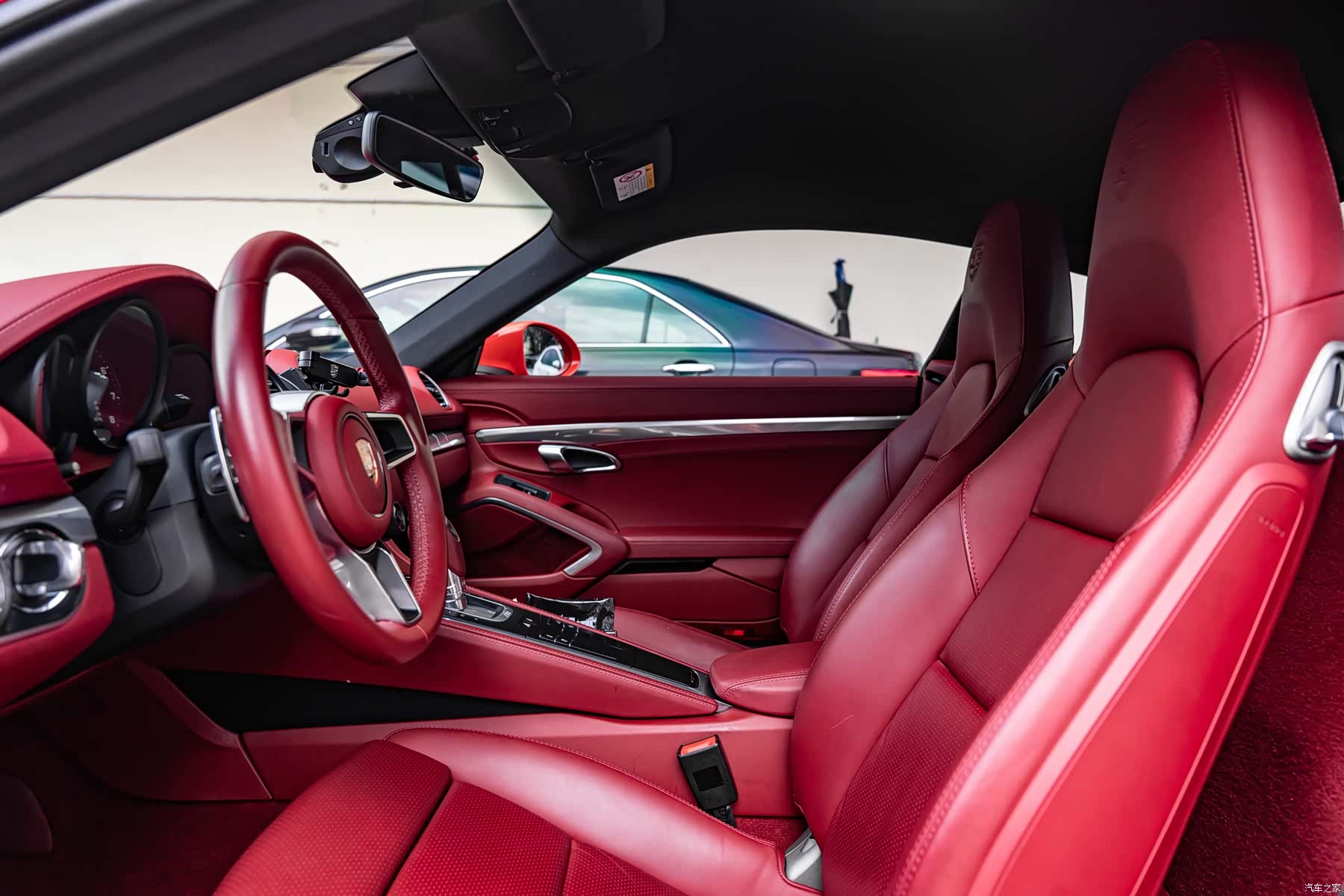 Porsche Cayman, 2018 15