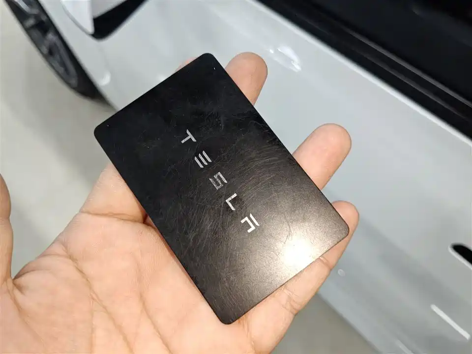 Tesla Model 3 Tesla Model 3