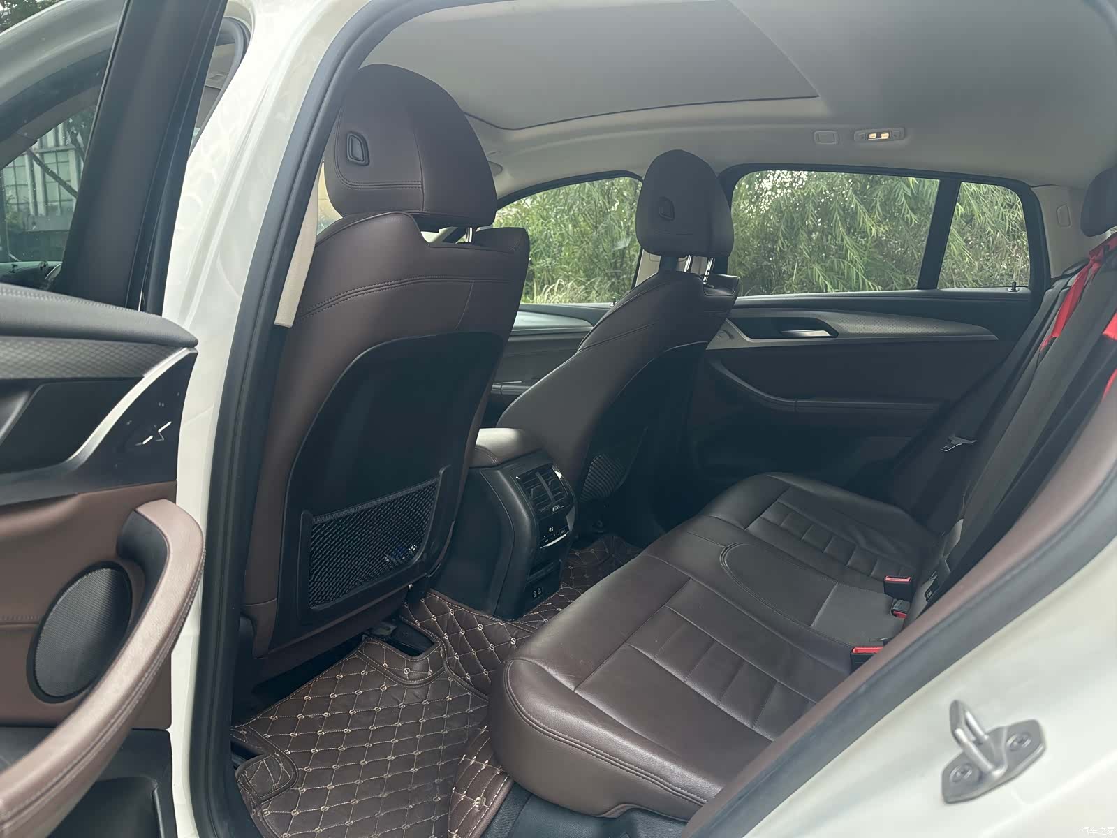 BMW X4, 2021 10
