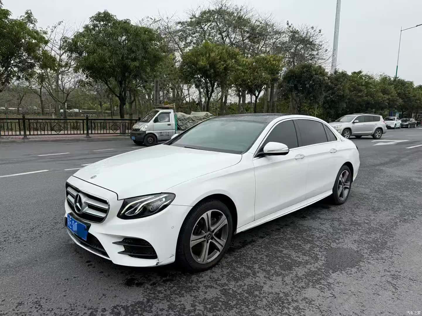 Mercedes-Benz E-Class, 2020 1