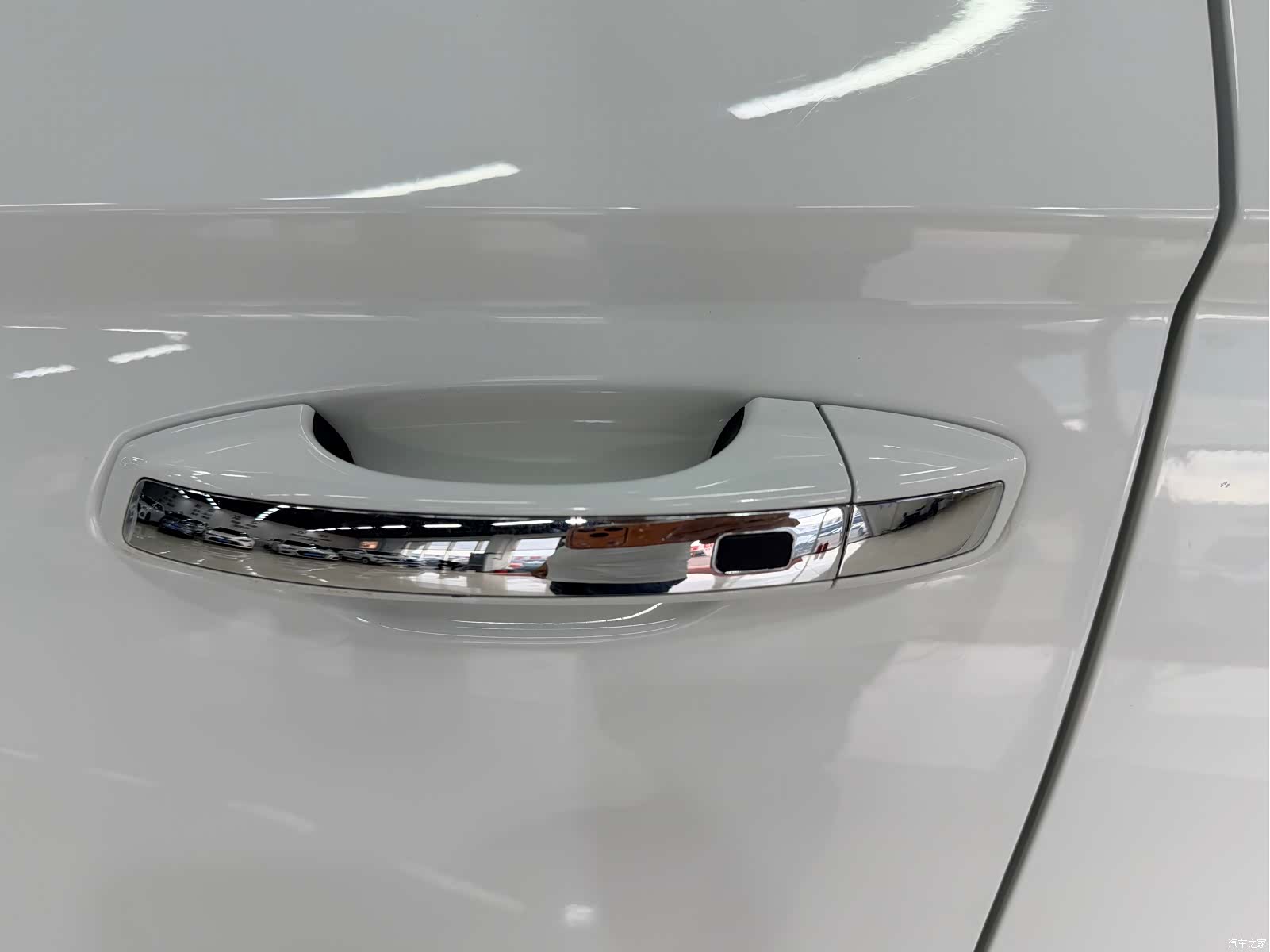 Volkswagen VS7, 2023 23