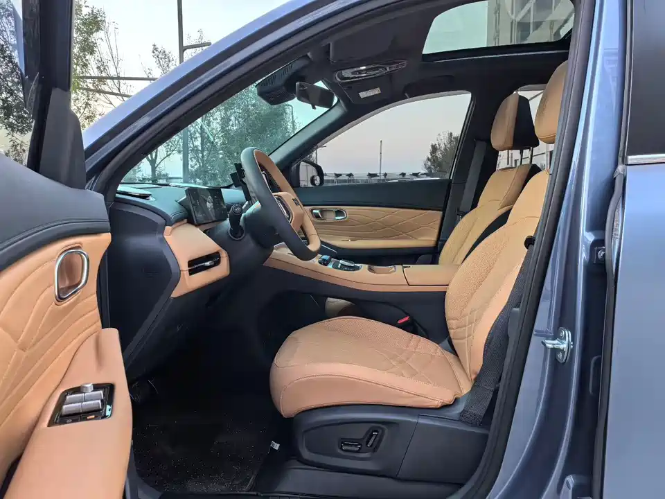 Geely Galaxy Galaxy Starship 7