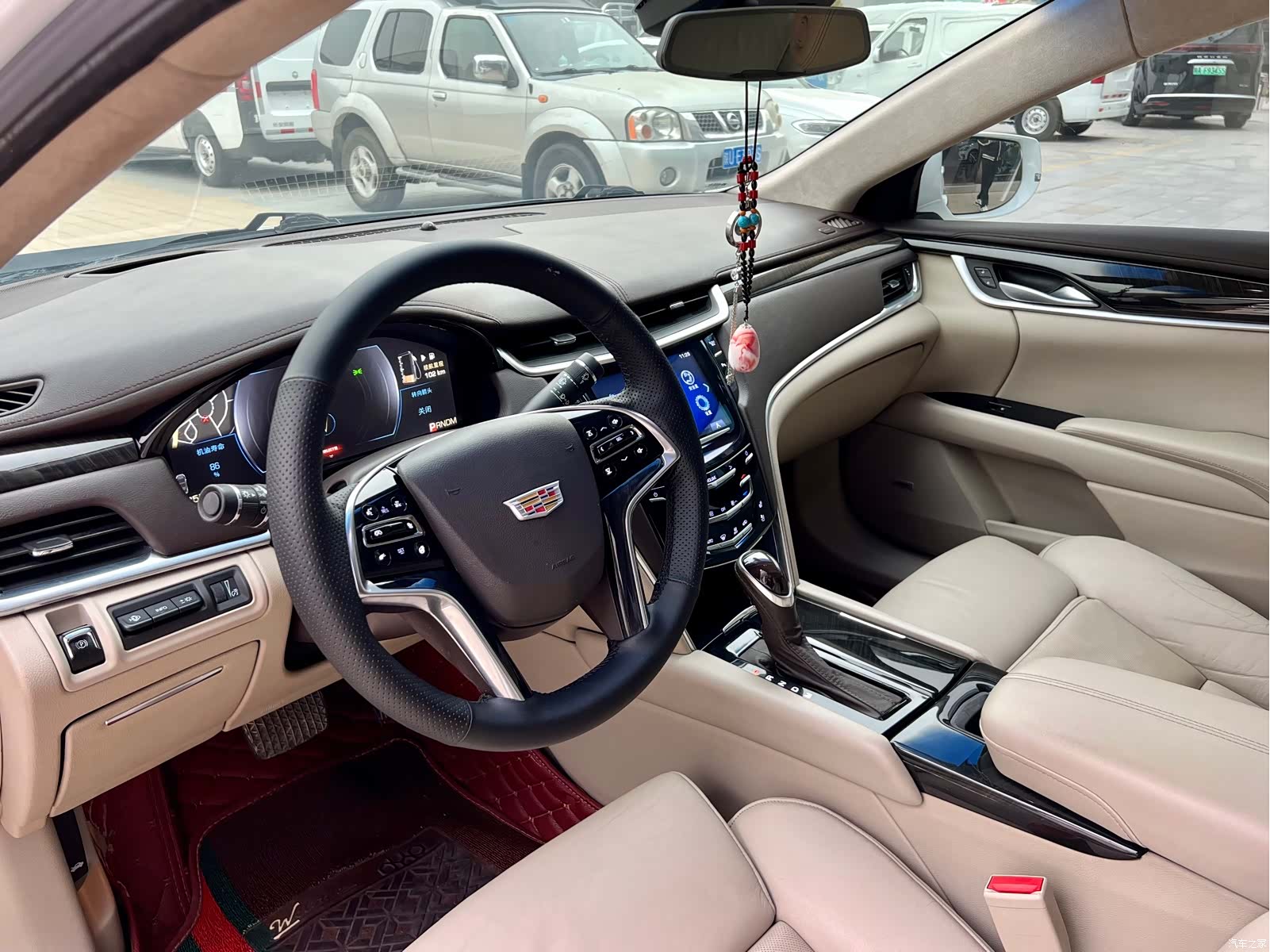 Cadillac XTS, 2015 4
