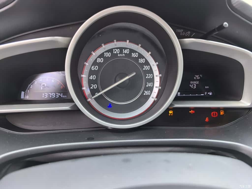 Mazda Mazda3, 2015 12