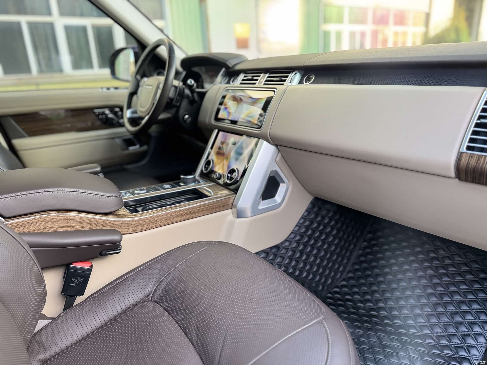 Land Rover Range Rover, 2018 11