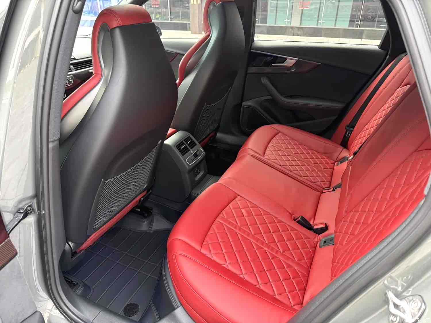 Audi S4, 2023 все фото