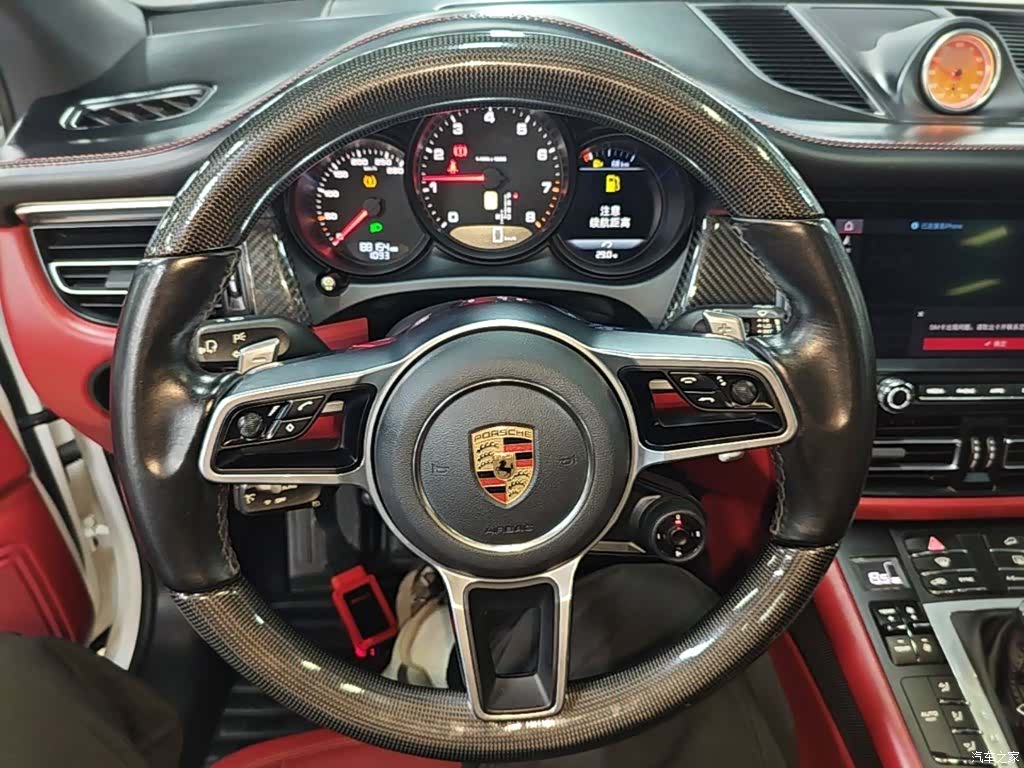 Porsche Macan, 2019 11