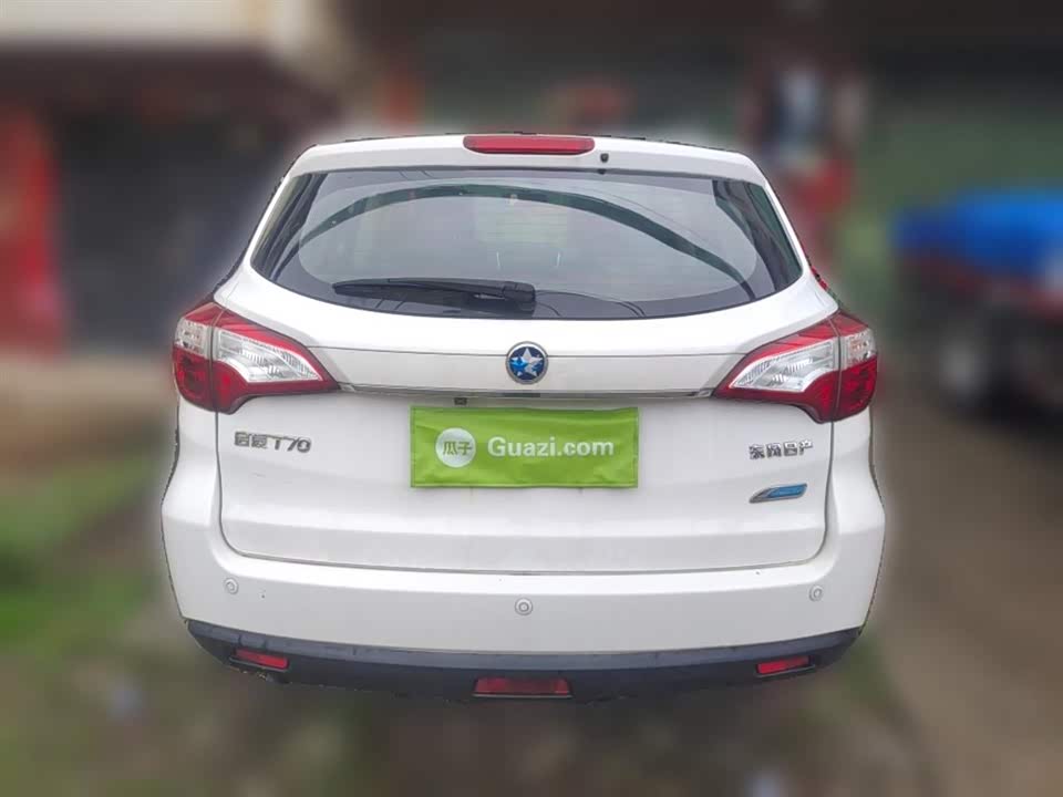 Venucia T70 Venucia T70