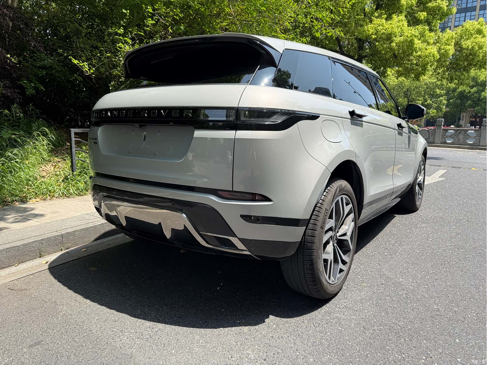 Land Rover Range Rover, 2024 11