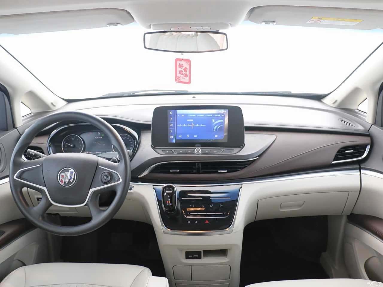 Buick GL8, 2021 10