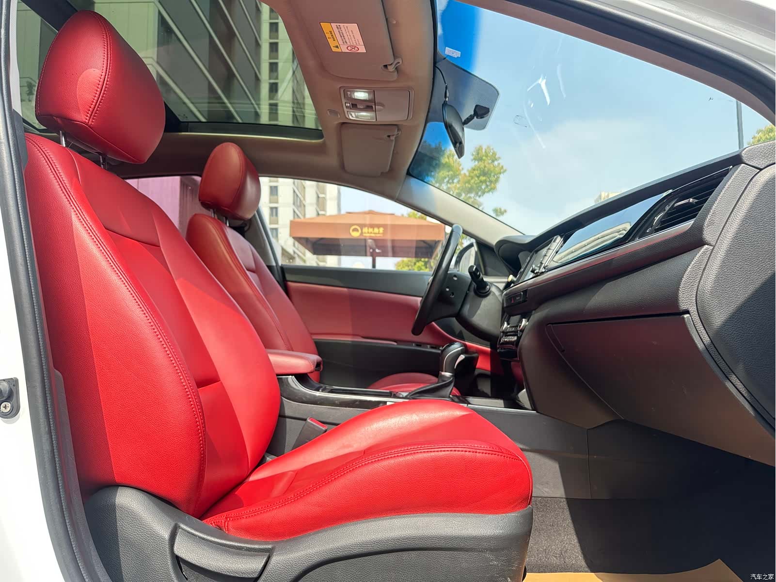 Hyundai GLS, 2018 10
