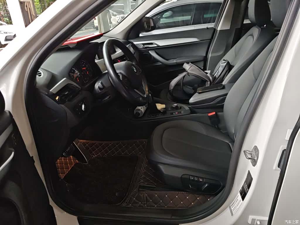 BMW X1, 2018 15