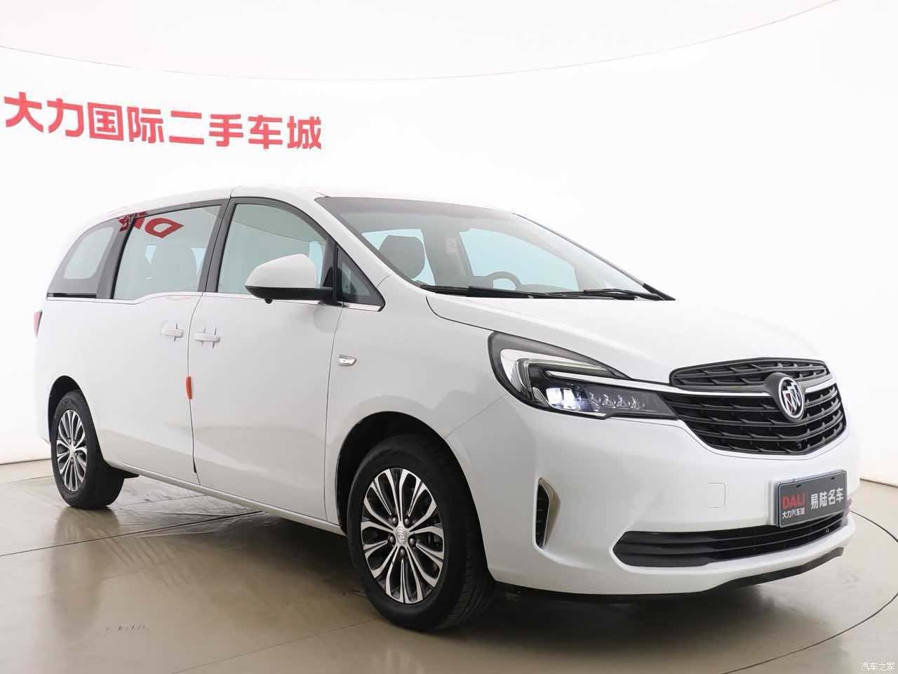 Buick GL8, 2021 3