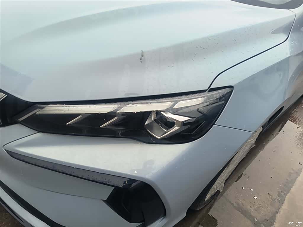 Geely Binray, 2026 24