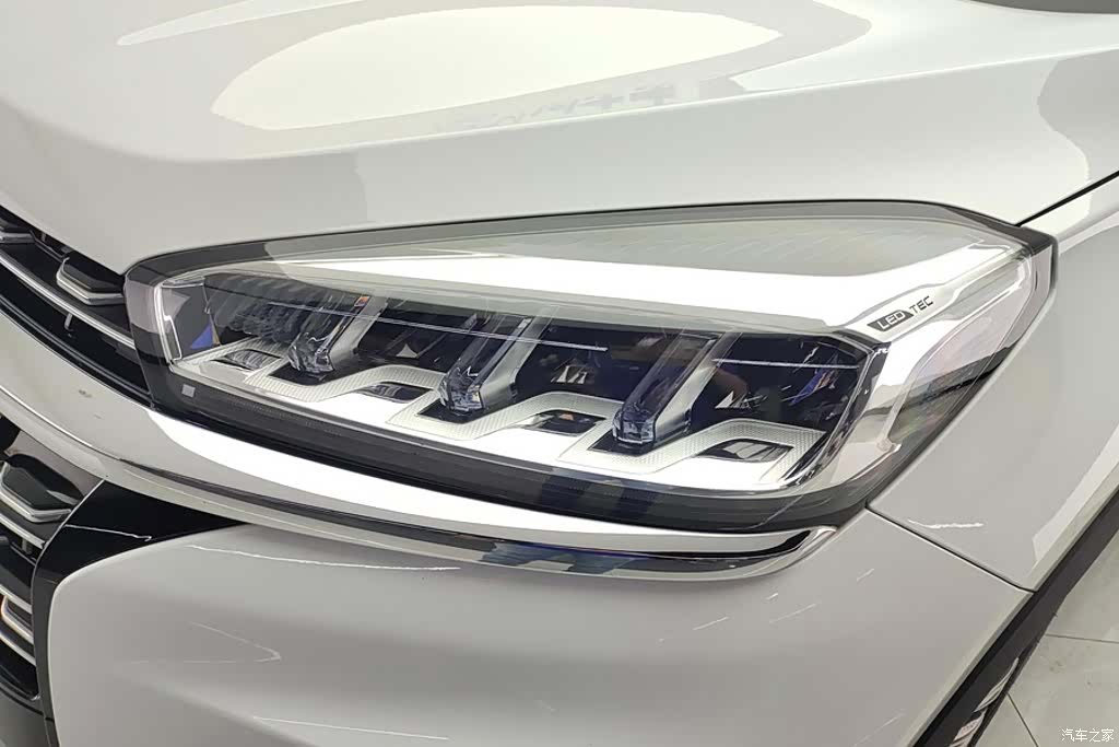 Chery Tiggo 8, 2022 все фото