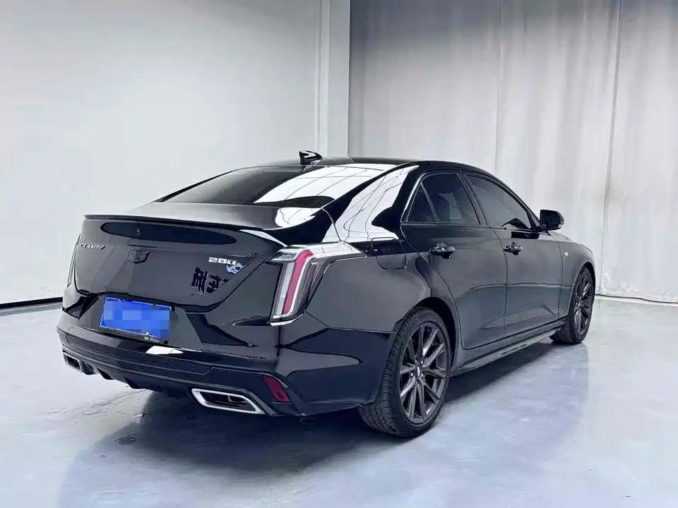 Cadillac CT4