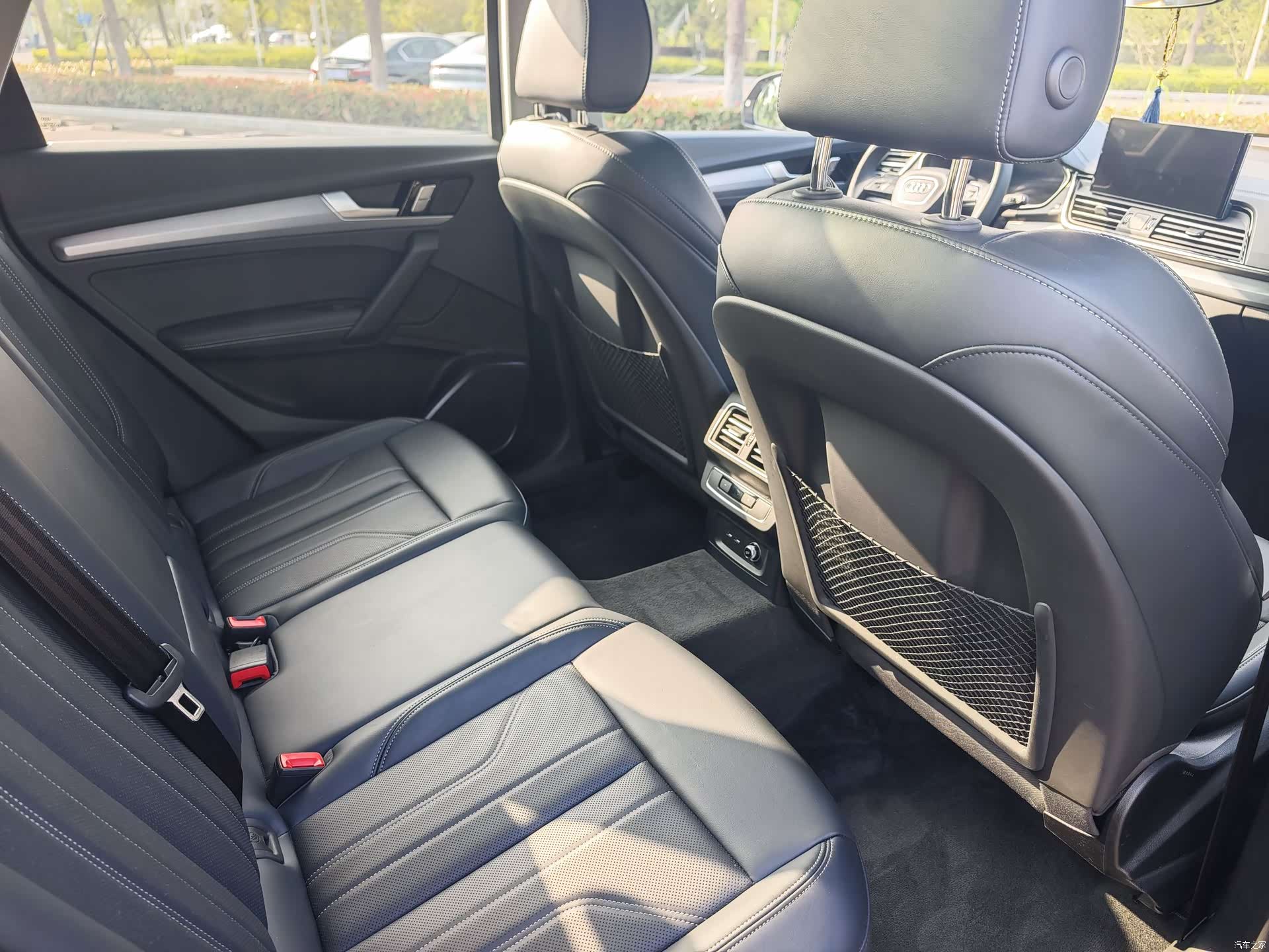Audi Q5L, 2024 8