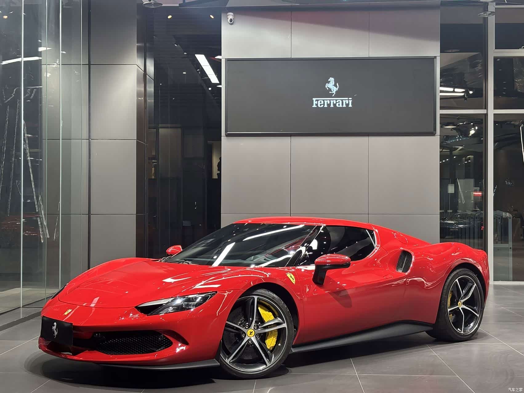 Ferrari 296, 2023 1