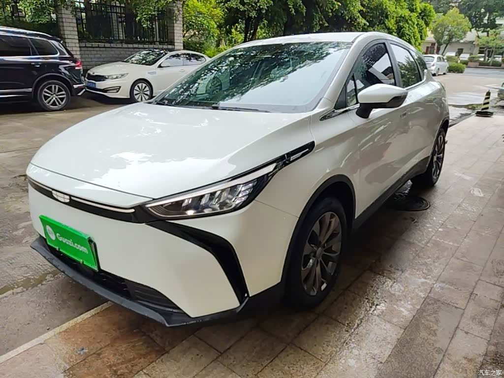 Geely M6, 2023 1