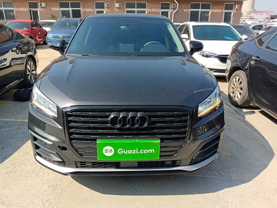 Audi Q2L Audi Q2L