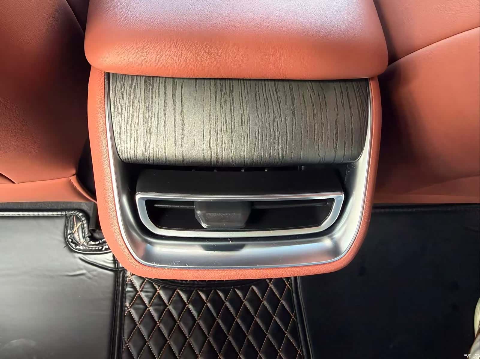 Changan CS75, 2025 7