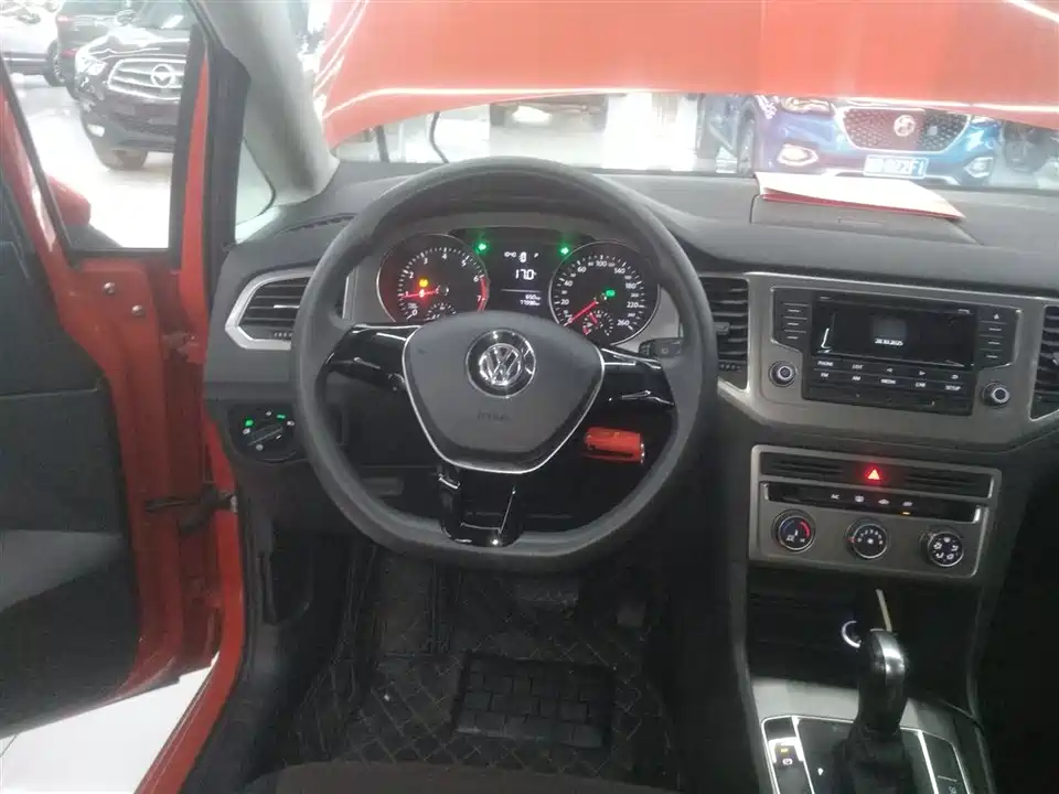 Volkswagen Golf*Jiayu