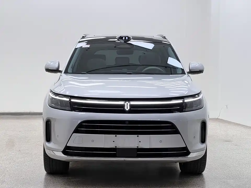 AITO Ask the world M7