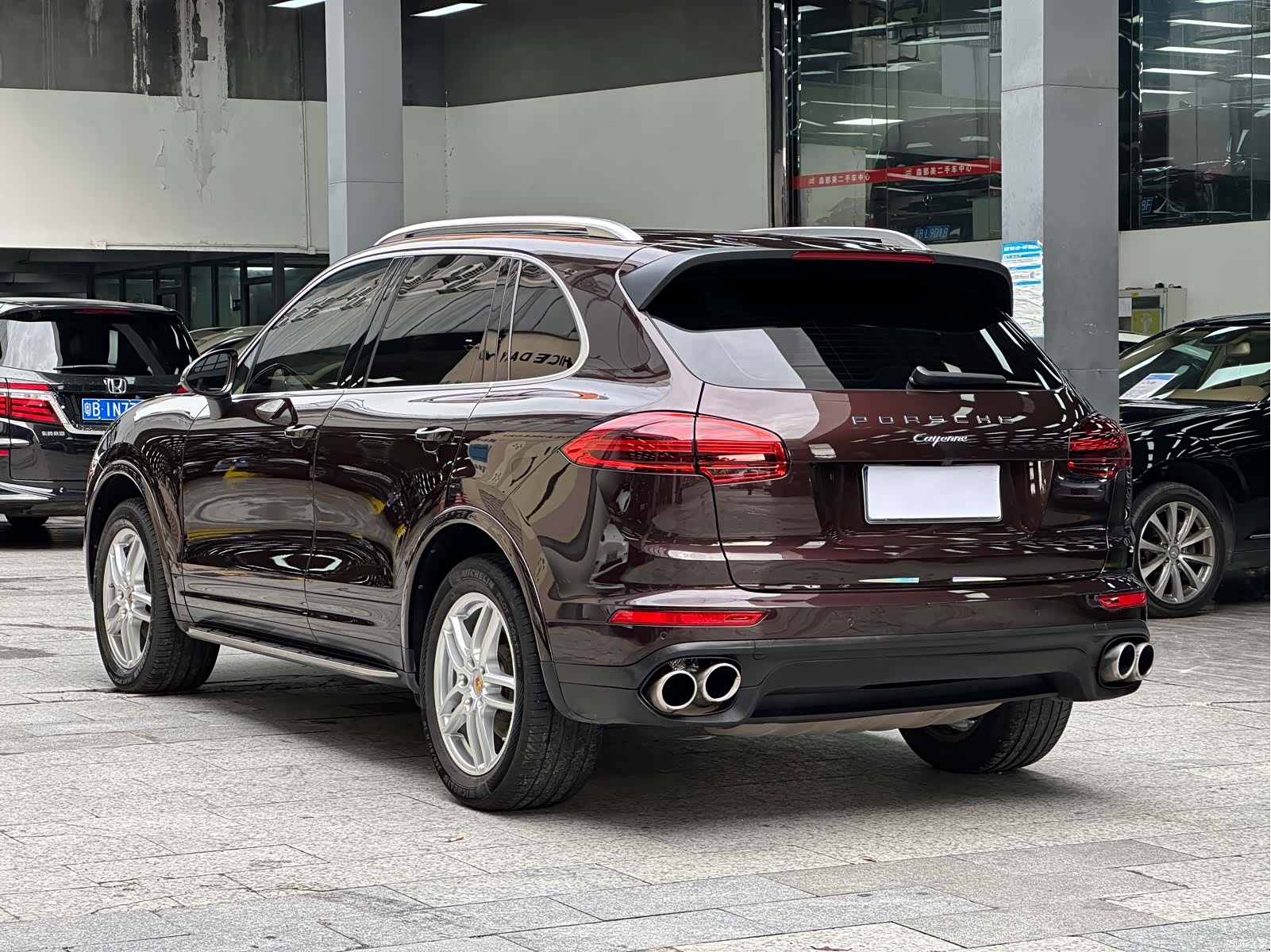 Porsche Cayenne, 2018 15