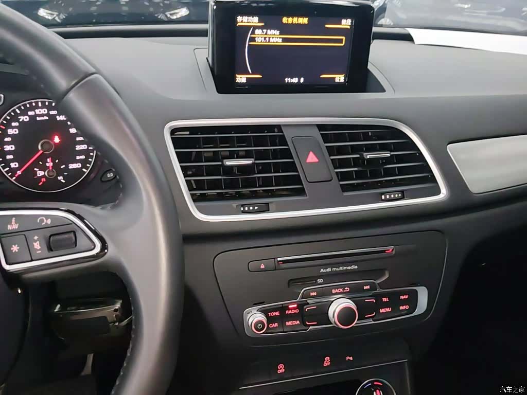 Audi Q3, 2018 13