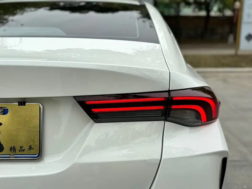 Trumpchi Shadow Leopard