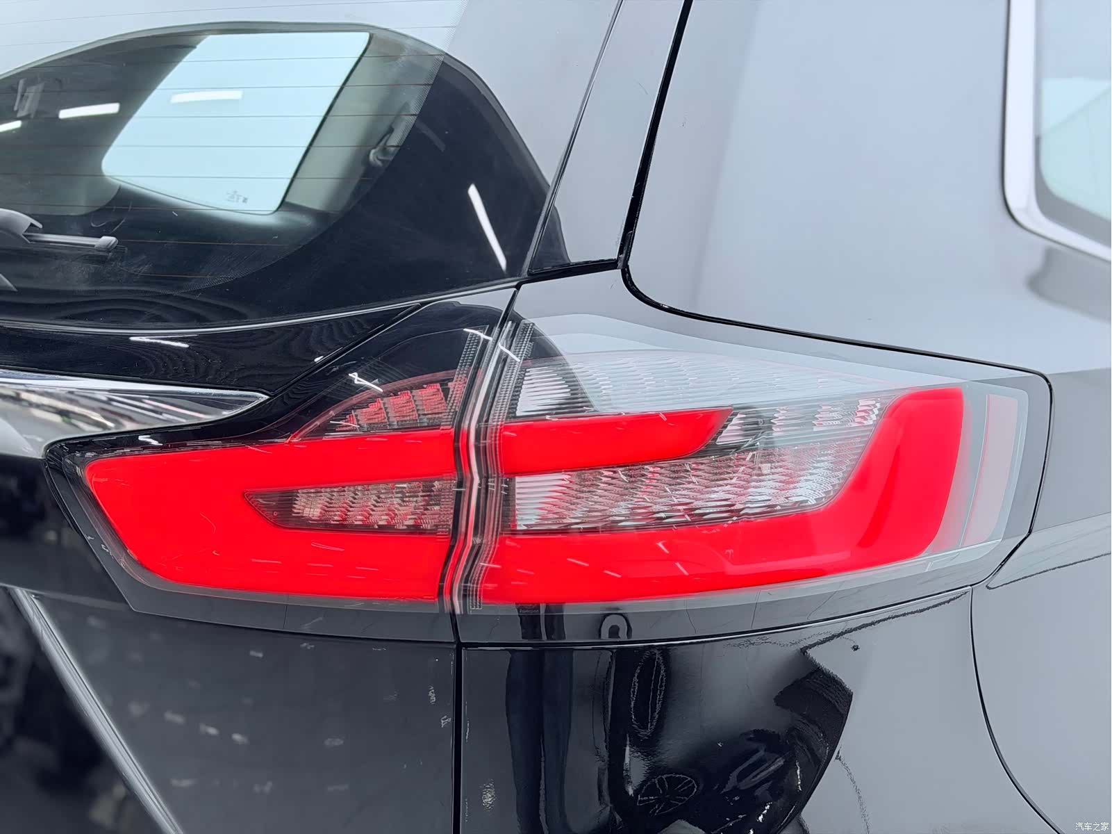 Ford Edge, 2023 26