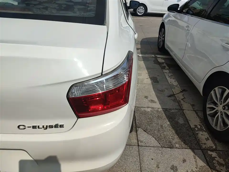 Citroen Elysee