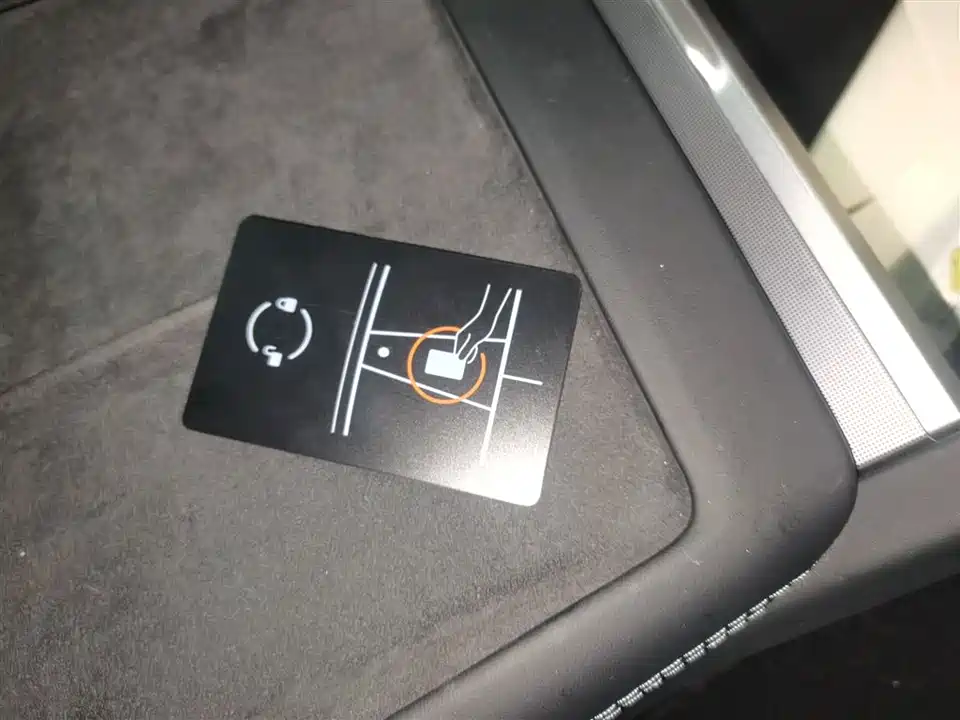 Tesla Model 3 Tesla Model 3