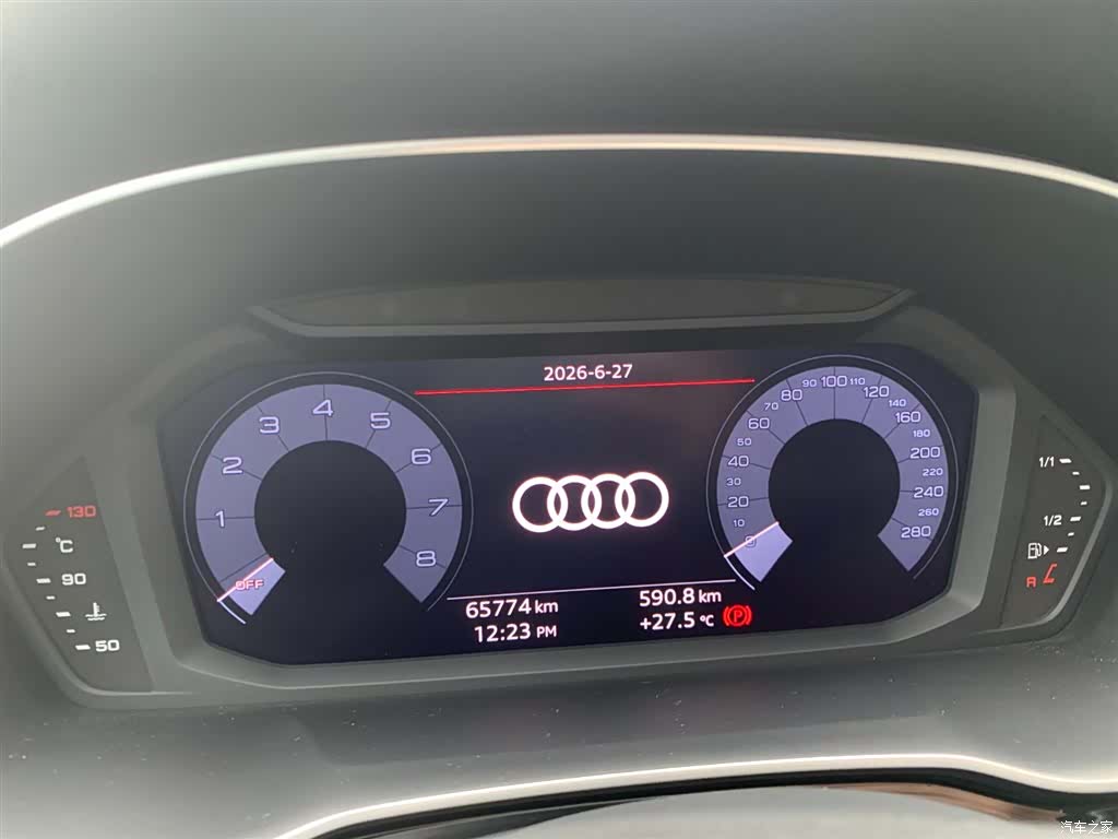 Audi Q3, 2020 11