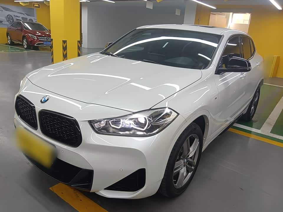 BMW X2