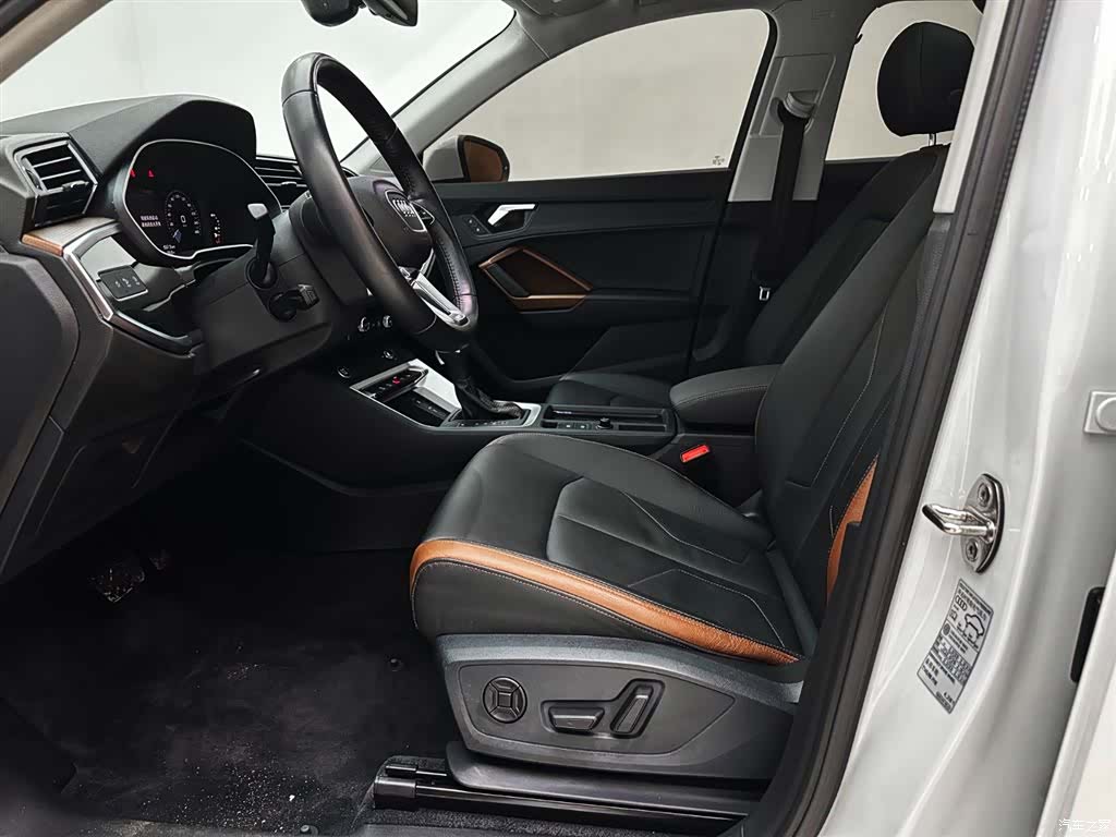Audi Q3, 2022 19