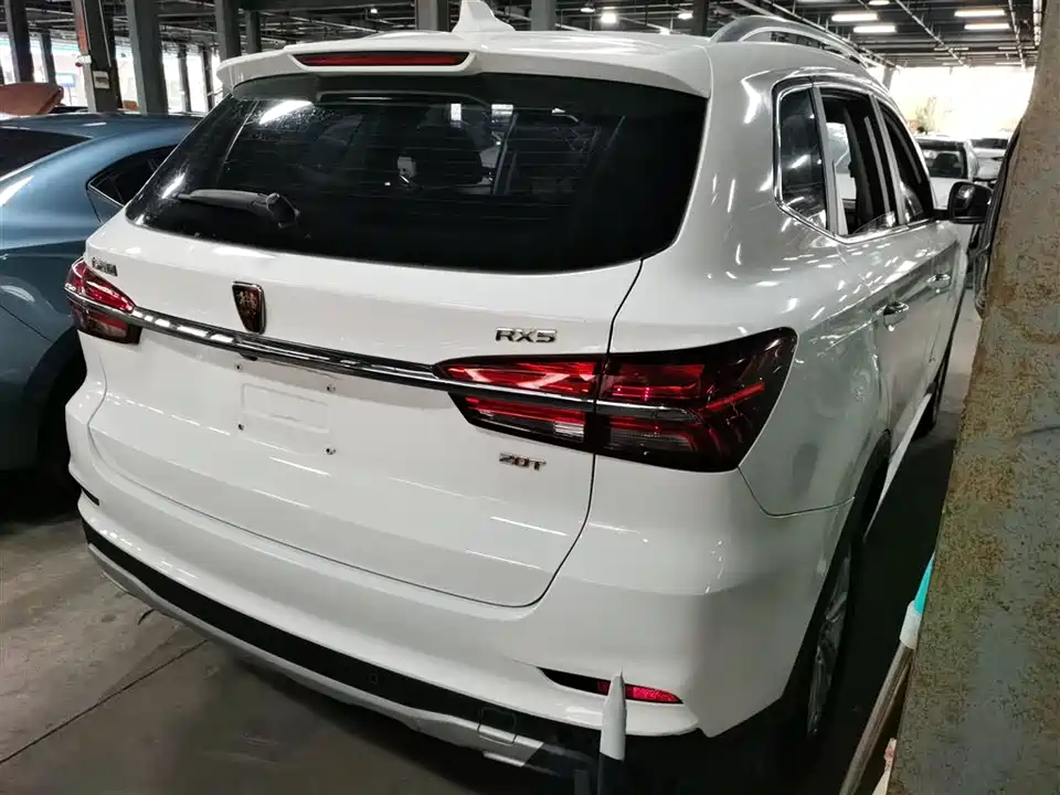 Roewe RX5
