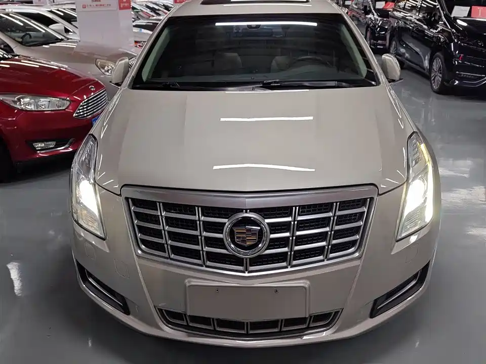 Cadillac XTS