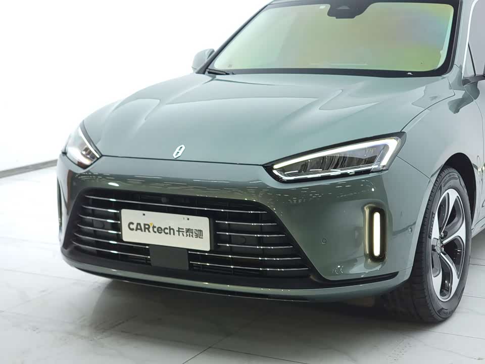 AITO Ask the world M5