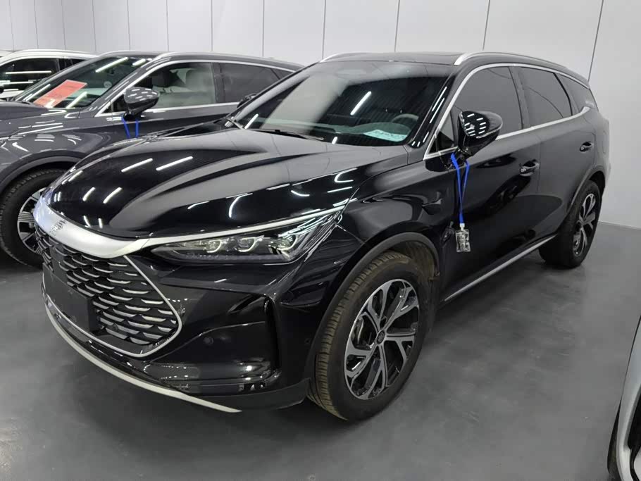 BYD Tang NEV